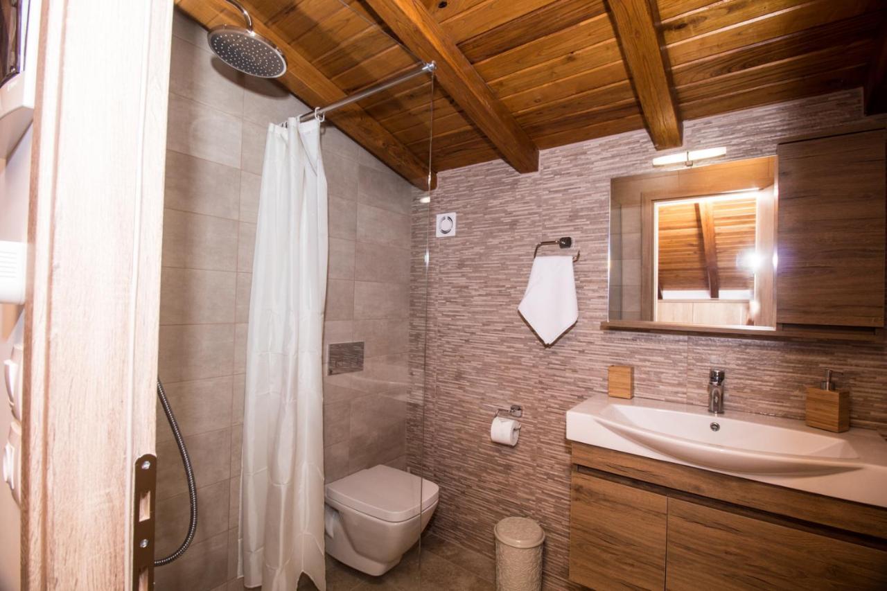 Apartamento Golden Attic Nea Roda Exterior foto