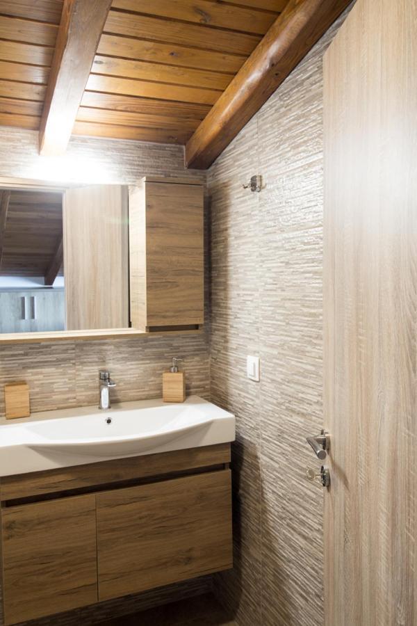 Apartamento Golden Attic Nea Roda Exterior foto