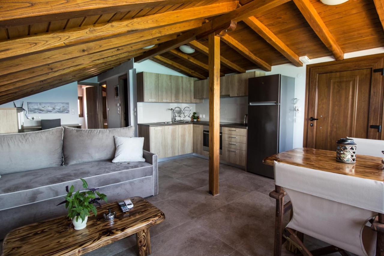 Apartamento Golden Attic Nea Roda Exterior foto