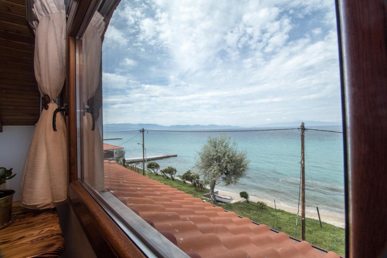 Apartamento Golden Attic Nea Roda Exterior foto